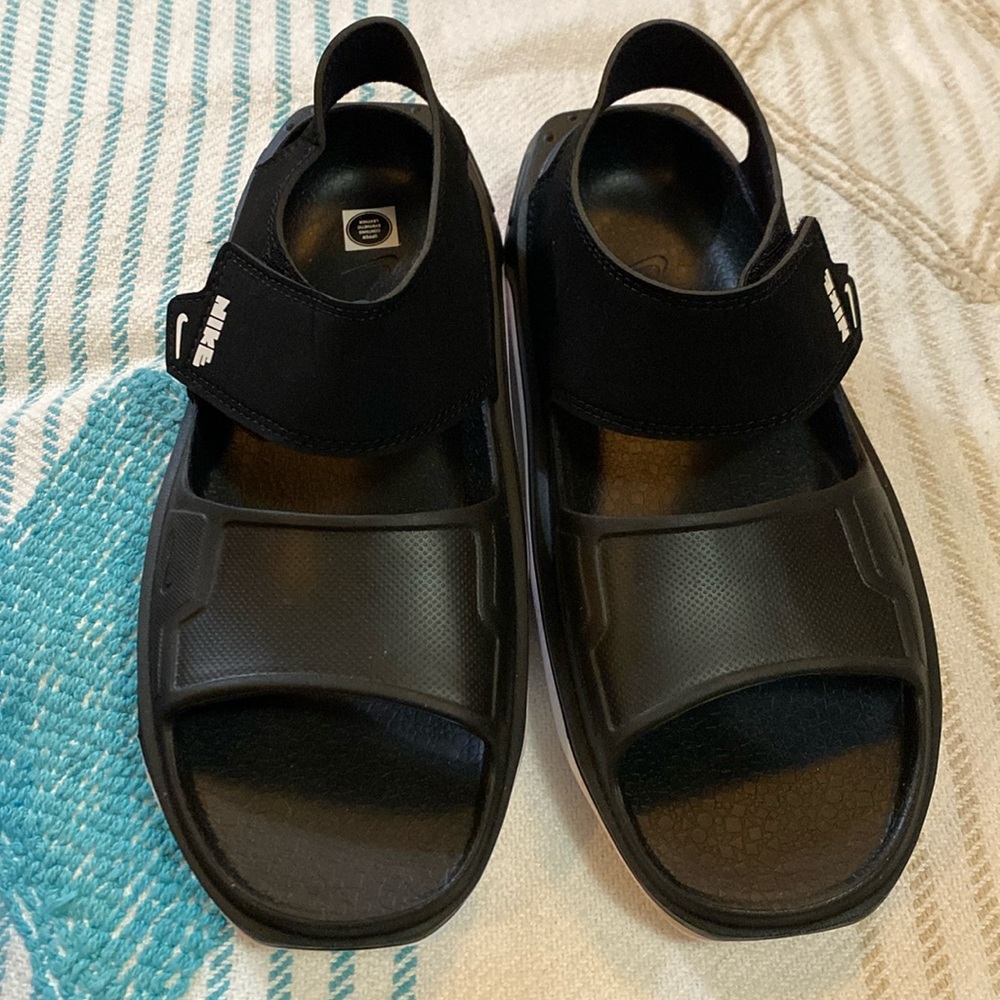 Size  7 Euro 40 NEW Nike Big Kids Youth Playscape Sandals Shoes CU5296-001